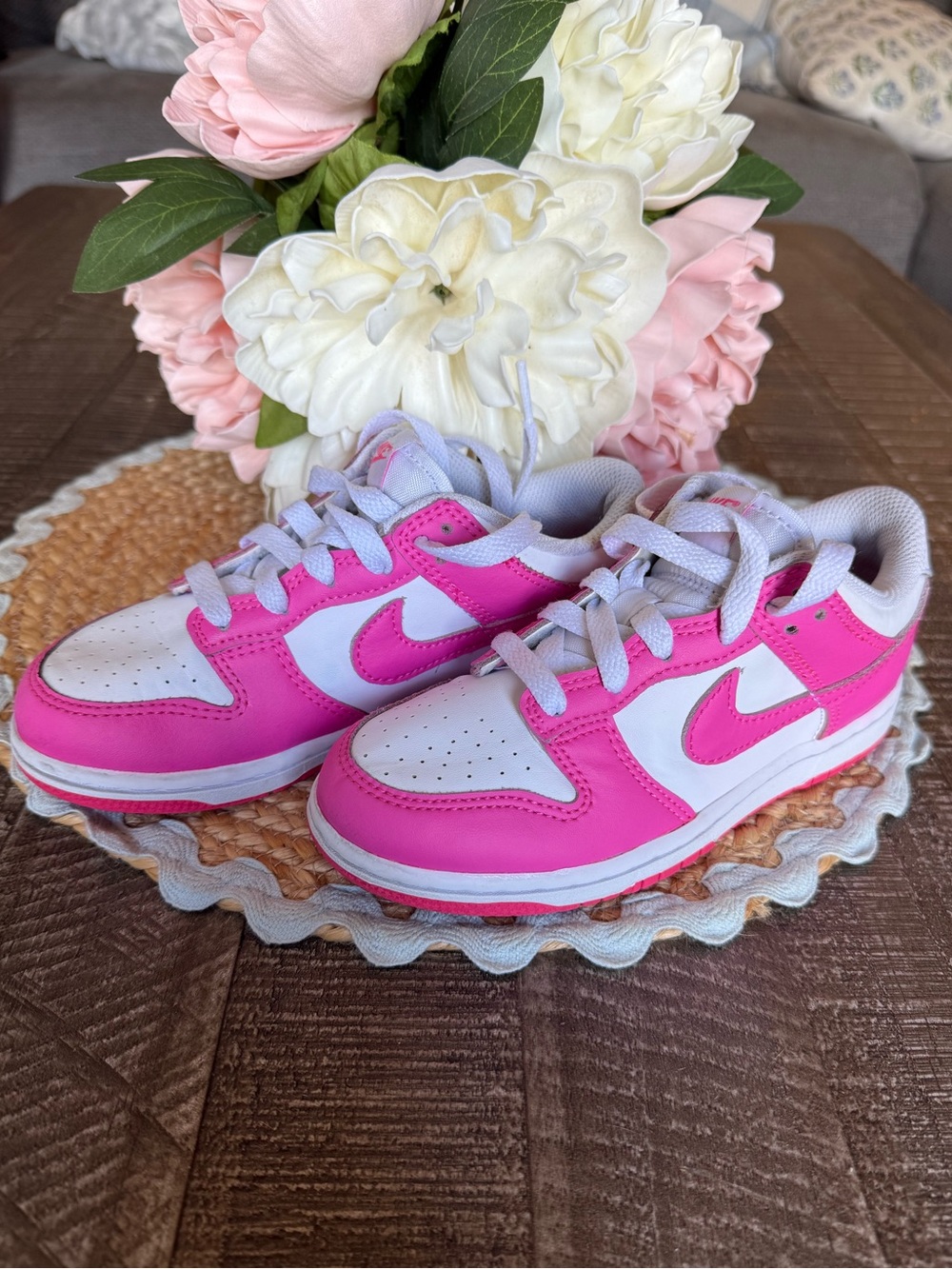 Nike Kids Pink and White Low-Top Sneakers — Breathable Lace-Up